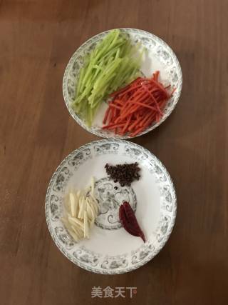 Hot and Sour Potato Shreds recipe