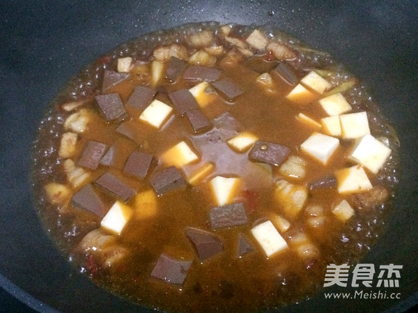 Spicy Duck Blood Tofu recipe