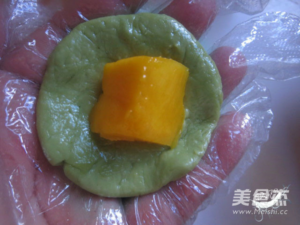 Matcha Mango Sticky Rice Cake recipe