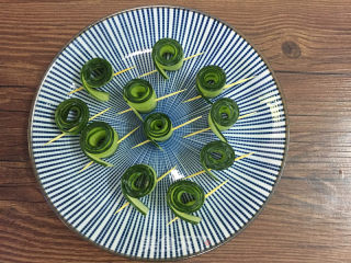 Refreshing Cucumber Roll recipe