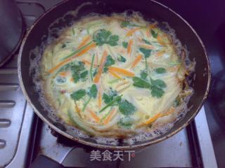 Fried Eggs with Onions recipe