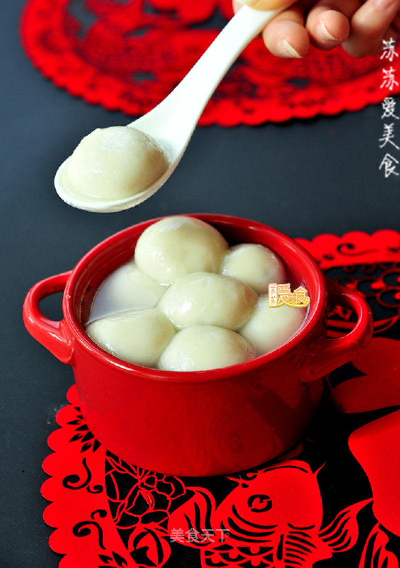 One of The Four Ways to Eat Classic Glutinous Rice Balls-black Sesame Glutinous Rice Balls recipe