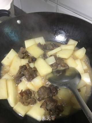 Beef Tendon Braised Radish recipe
