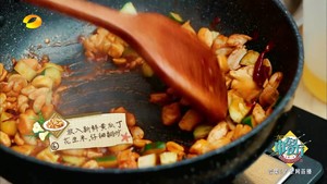 [chinese Restaurant] Chef Liang Teaches How to Make Kung Pao Chicken "detailed Explanation of Multiple Pictures" recipe