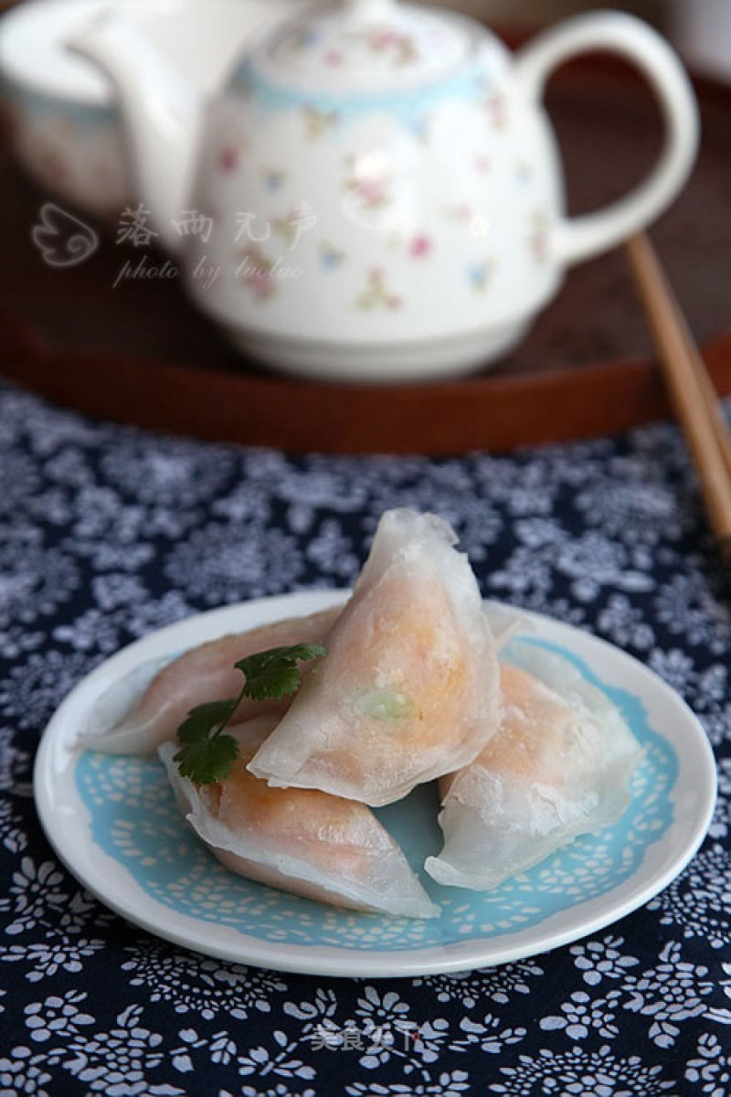 Pan-fried Crystal Shrimp Dumplings recipe