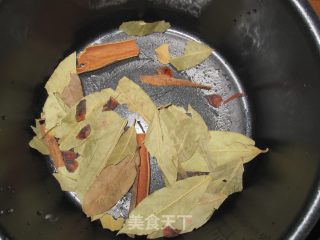 Boiled Peanut Quail Eggs recipe