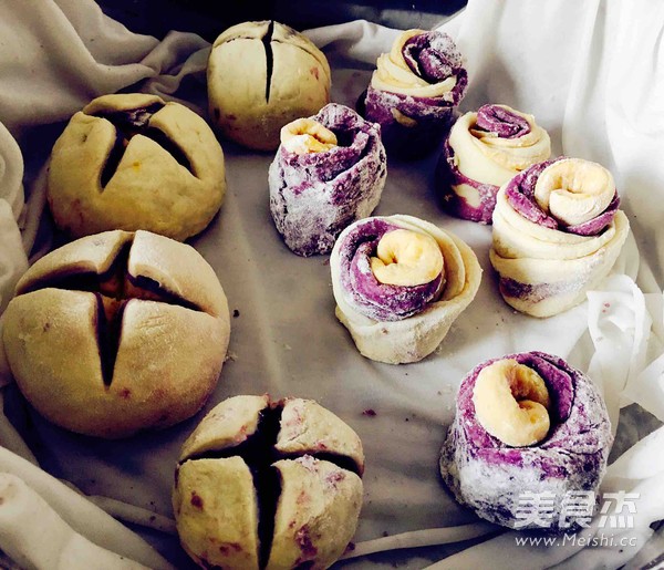 Purple Sweet Potato Milk Mantou recipe