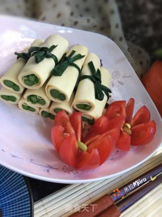 Vegetarian Rolled Asparagus recipe