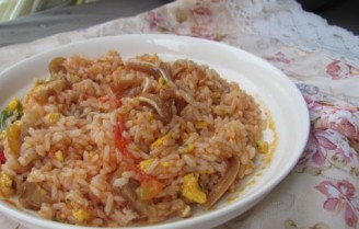 Tomato Pork Ear Fried Rice recipe
