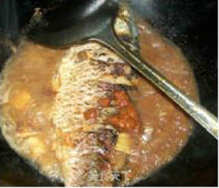 Braised River Crucian with Sauce recipe