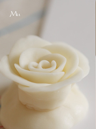 White Chocolate Rose