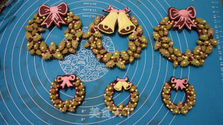 Christmas Wreath Cookies recipe