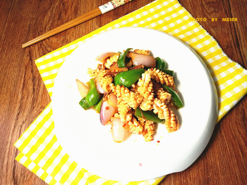 [stir-fried Squid with Spicy Sauce] recipe