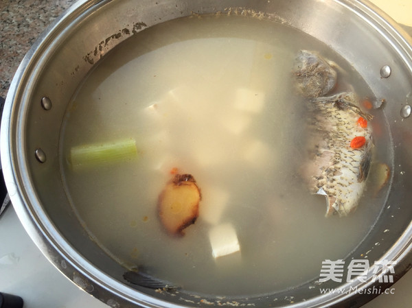 Crucian Tofu Soup recipe