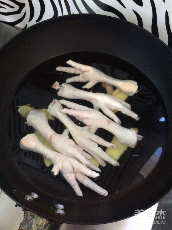 Korean Spicy Chicken Feet recipe