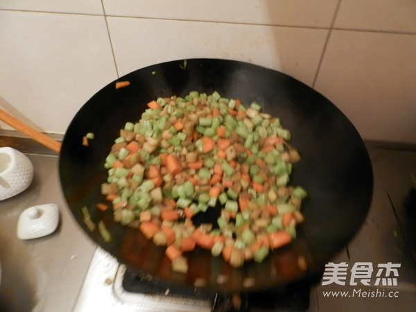 Vegetarian Stir-fried Diced Vegetables recipe