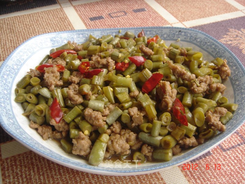 Capers with Minced Meat
