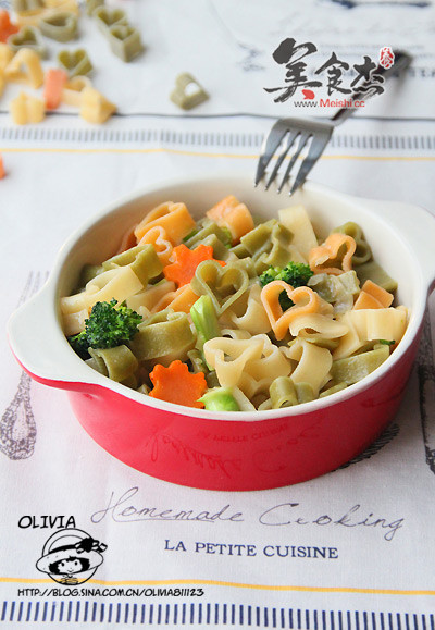 Heart-shaped Pasta with Cheese recipe