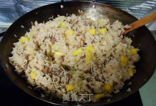 Fried Rice with Beef and Pineapple recipe