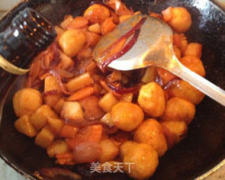 Fish Balls in Red Braised with Rice recipe