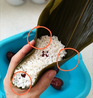 Detailed Steps to Make Zongzi (four-corner Zongzi) recipe