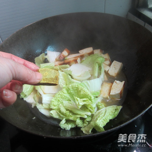 Spiced Dried Curry Cabbage recipe