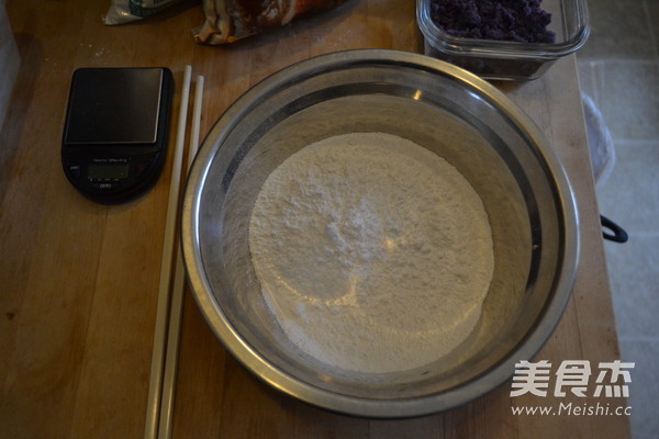 Purple Sweet Coconut Glutinous Rice Cake recipe