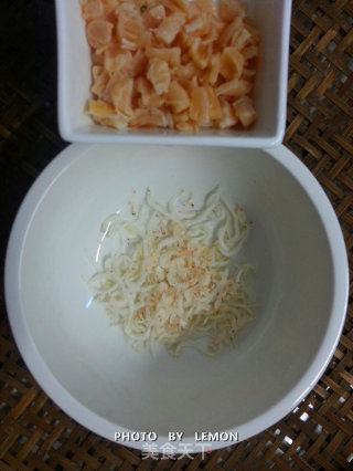 Delicious and Invincible~spring Health Soup~scallops, Whitebait, Sea Rice Custard recipe
