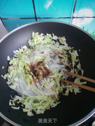 Stir-fried Vermicelli with Cabbage recipe