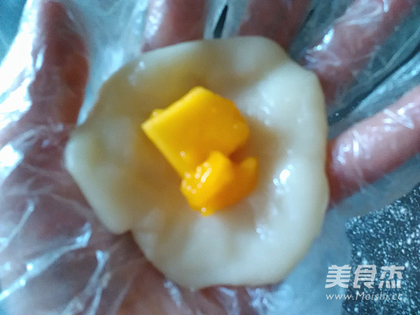 Mango Sticky Rice Cake recipe