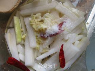 Hot and Sour Radish Sticks recipe