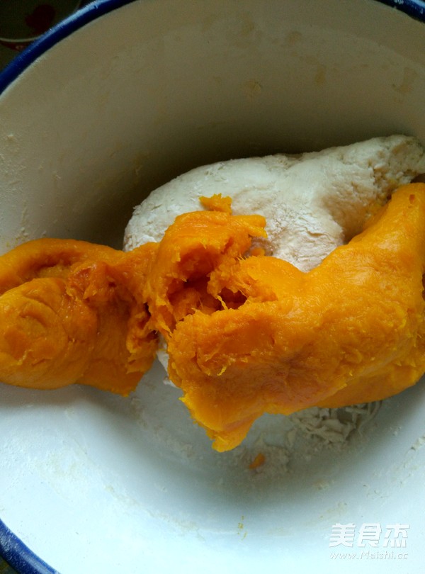 Coconut Pumpkin Hair Cake recipe