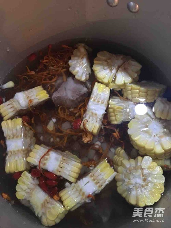 Agaricus Mushroom and Dried Cuttlefish Pork Ribs Soup recipe