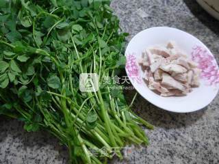 Stir-fried Pork Belly with Grass Seeds recipe