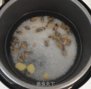 Mussel Dried Mushroom Congee recipe