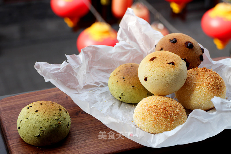 Four Types of Mochi Buns in One Batch
