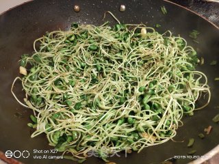 Scallion Black Bean Sprouts recipe