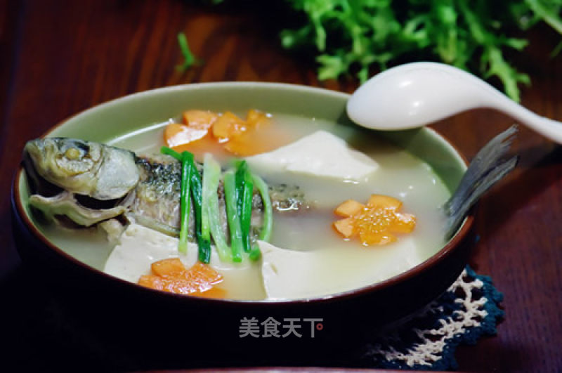 Crucian Tofu Soup recipe