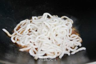 Fried Udon Noodles with Pork and Black Pepper recipe