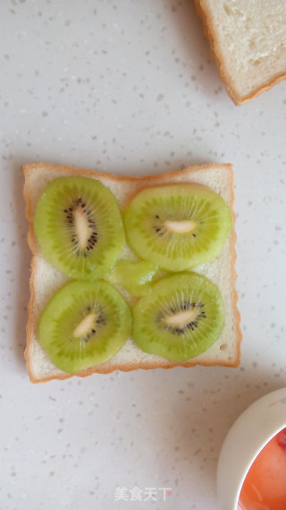 Fruit Sandwich recipe