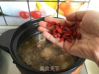 Astragalus and Red Date Chicken Soup recipe