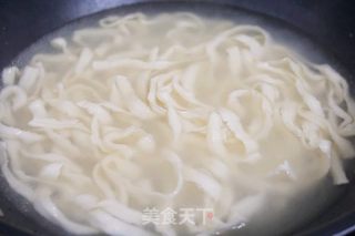 Hongguo's Recipe: Xinjiang Noodles in Tomato Sauce recipe