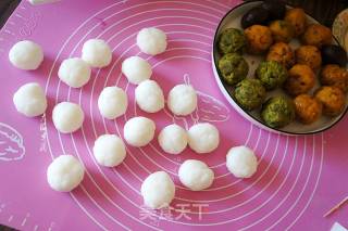 Pumpkin Filling Snowy Mooncakes recipe