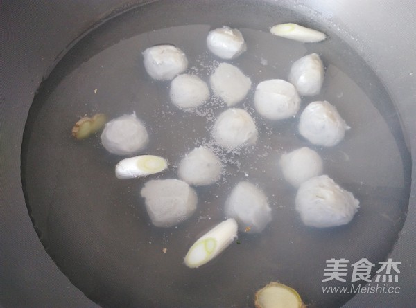 Fresh and Delicious Hand-made Fish Balls recipe