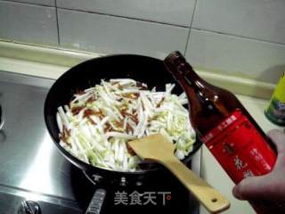 Spring Health Stir-fry "dried Crab Stir-fried Cabbage" recipe