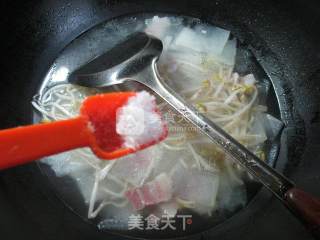 Bacon Mung Bean Sprout Winter Melon Soup recipe
