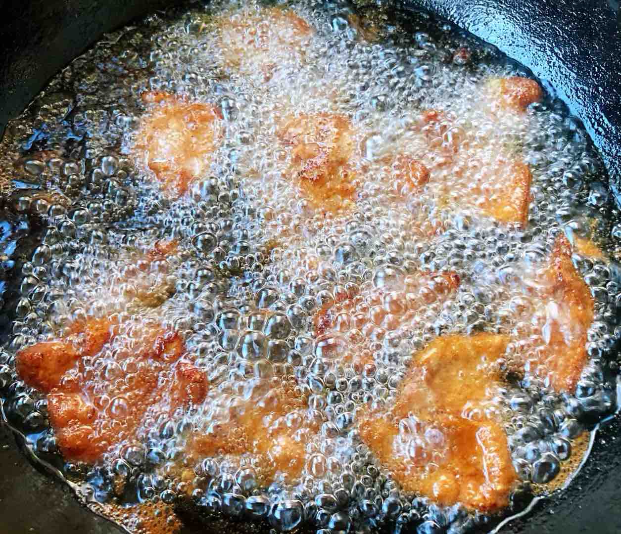 Stir-fried Pork Liver with Celery recipe