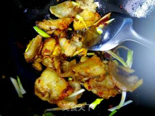 Twice-cooked Pork with Garlic Moss recipe