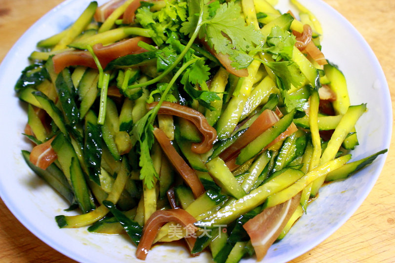 Pig Ears Mixed with Cucumber recipe