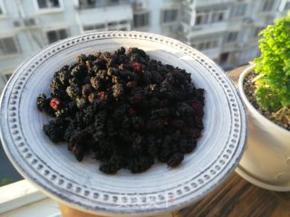 Delicious Dried Mulberry recipe